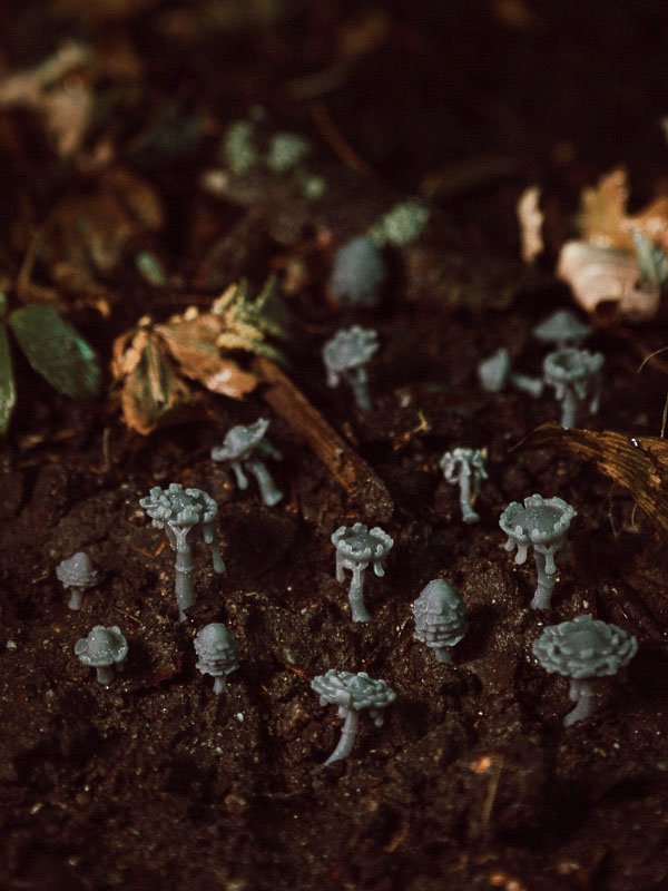30x Oozing Mushrooms - Resin Hobby Supplies - Epic Basing